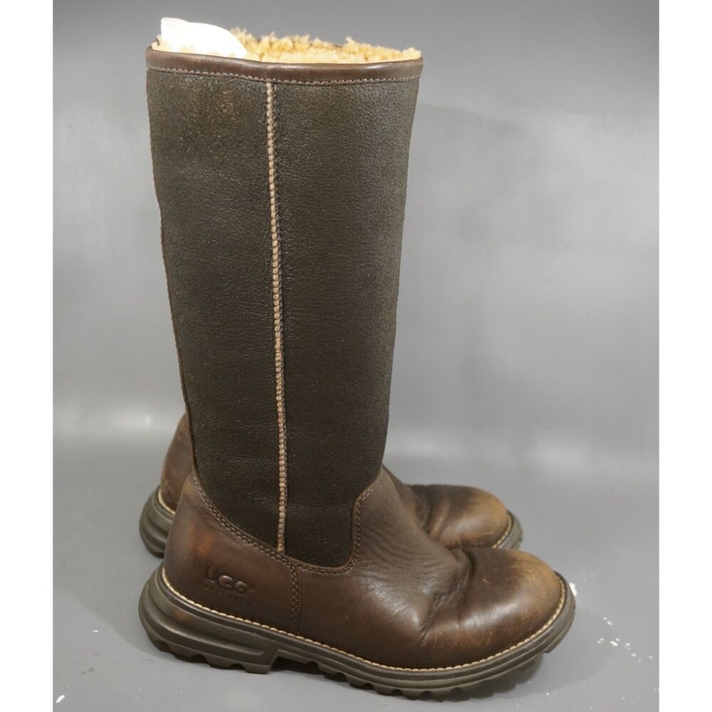 UGG Australia Brooks Tall Boots Womens Size 6 Brown Leather Shearling 5490